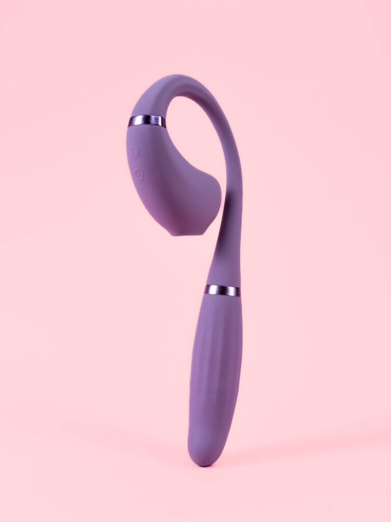 Erica - Vibrator cu Sucțiune Clitoridiană și Penetrare