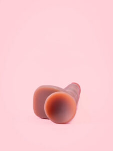 Benjamin - Dildo Vibrator Realist cu Incalzire 21 cm