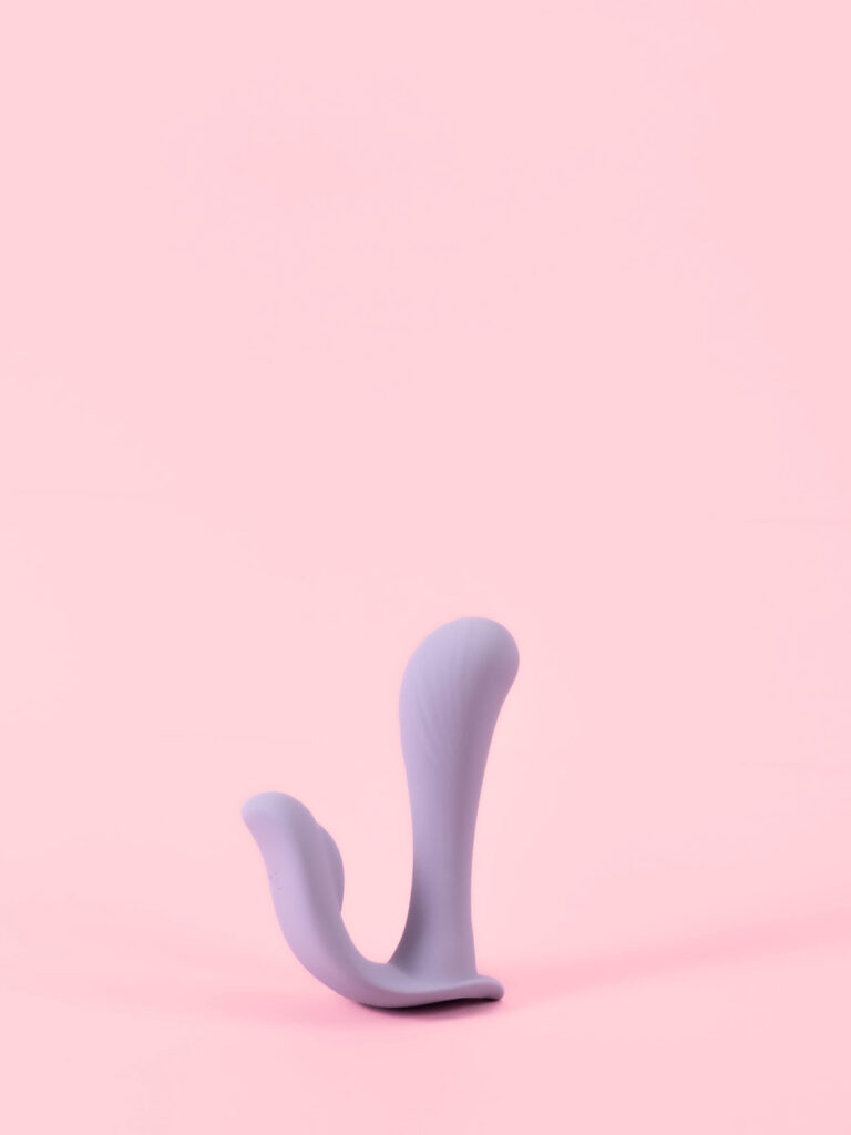 Julia - Vibrator Hands Free G-Spot cu Aplicație