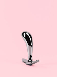 Butt Plug din Metal Curbat cu Opritor Ergonomic