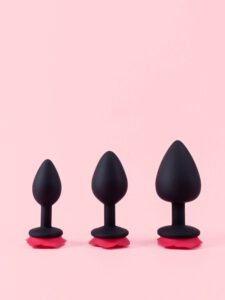 Butt Plug din Silicon Negru cu Trandafir