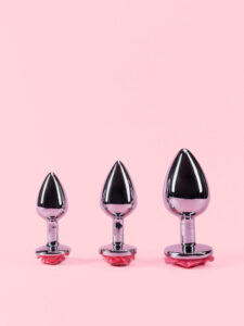 Butt Plug Argintiu din Metal cu Trandafir