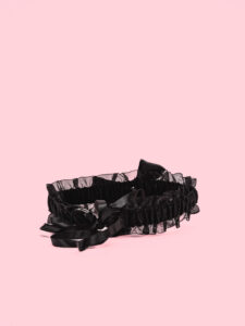 Choker Maid din Satin cu Clopotel