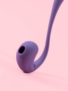 Erica - Vibrator cu Sucțiune Clitoridiană și Penetrare