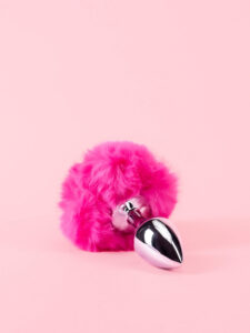 Bunny Butt Plug din Metal cu Pompon Pufos