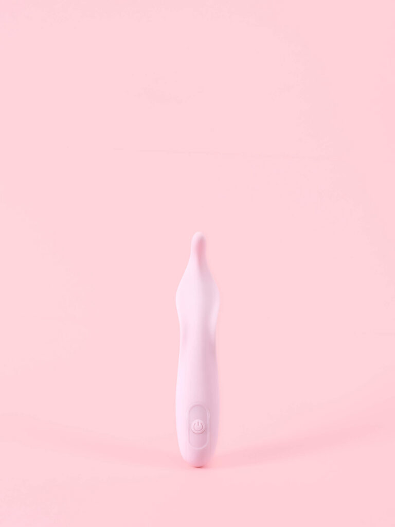 Cara - Mini Pleasure Pen cu Vibrații Puternice