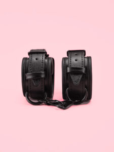 Catuse Sexuale Heavy Duty