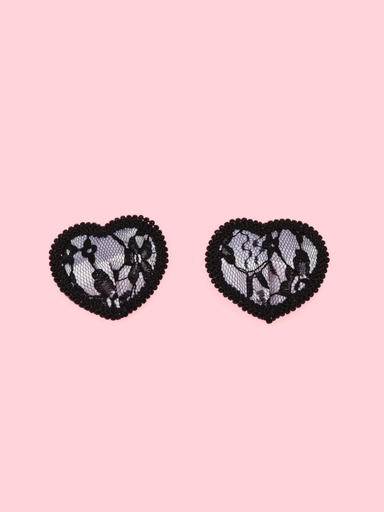 Sexy Heart Nipple Covers cu Model